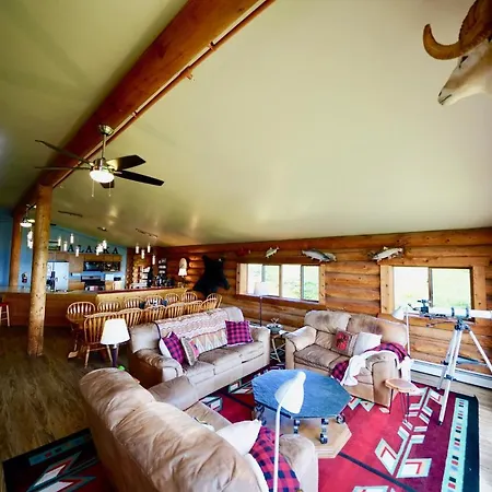 Flat Fish Lodge B&B And Event Center-2